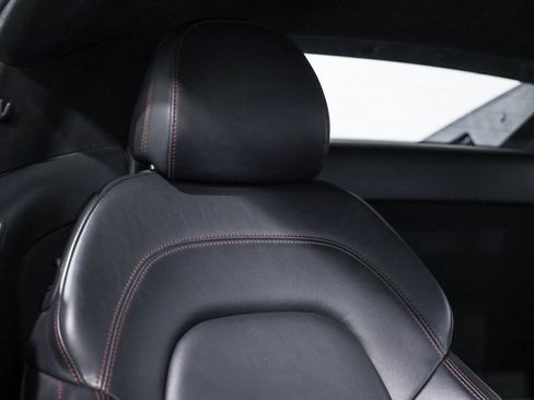 Used 2012 Audi R8 V10 image 31