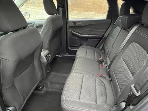 Used 2023 Ford Escape Active w/ Tech Pack #1 AWD/4WD image 14