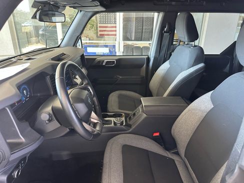 Certified 2025 Ford Bronco Big Bend image 16