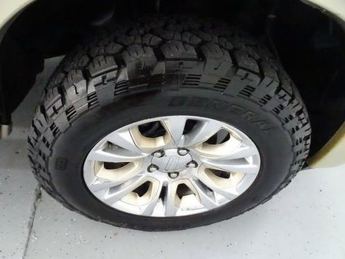 Used 2016 RAM 1500 Laramie Longhorn w/ Convenience Group AWD/4WD image 32