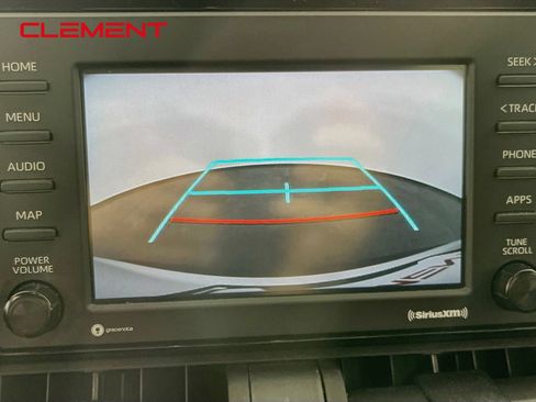 Used 2022 Toyota RAV4 LE FWD image 19