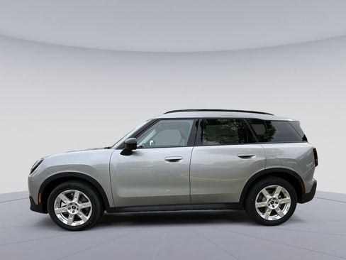 Certified 2025 MINI Cooper Countryman S image 2
