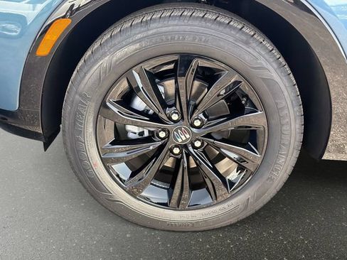 New 2026 Buick Envista Sport Touring w/ Convenience I Package FWD image 10