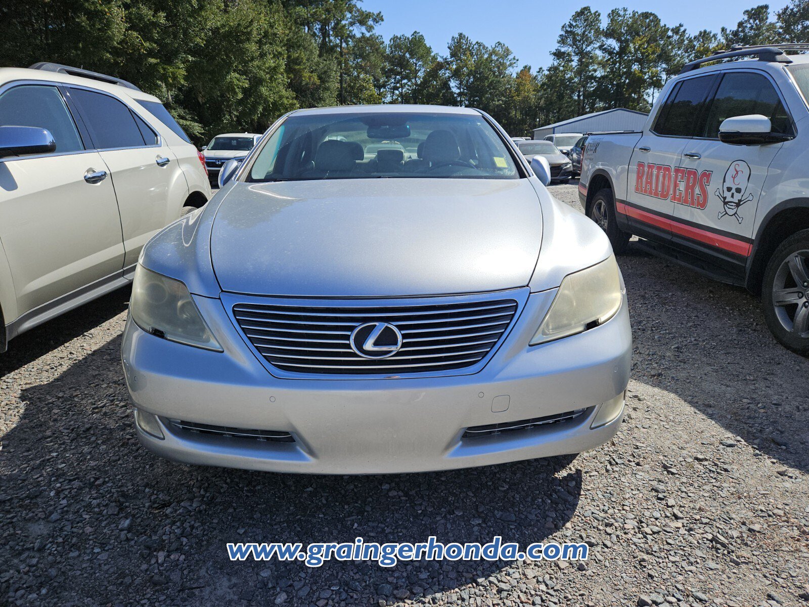 Used 2007 Lexus LS 460 w/ Comfort Pkg RWD image 3