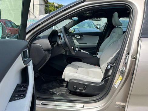 Used 2024 Polestar Polestar 2 image 11