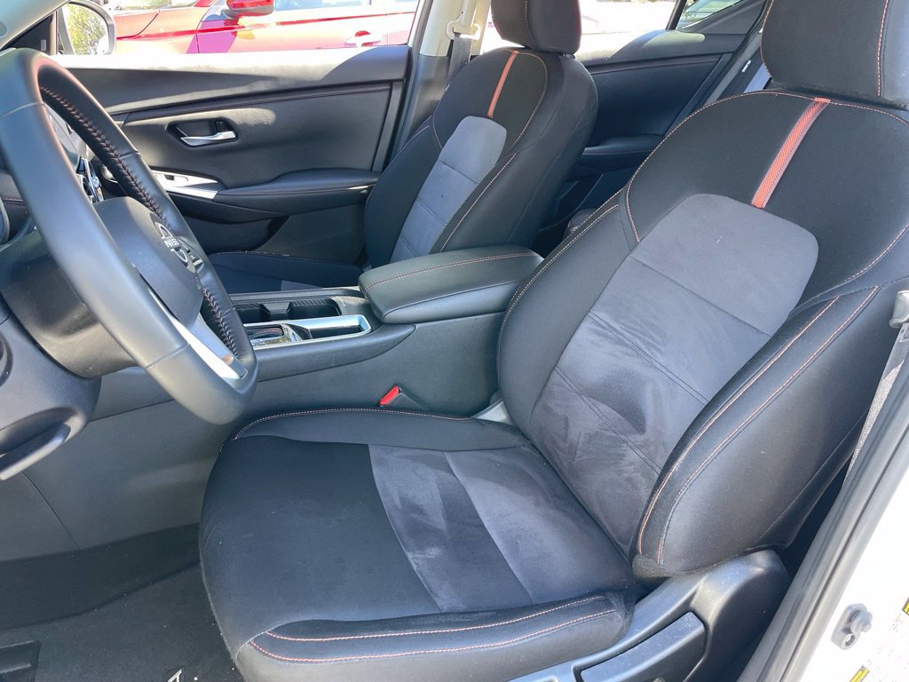 Certified 2024 Nissan Sentra SR FWD image 7
