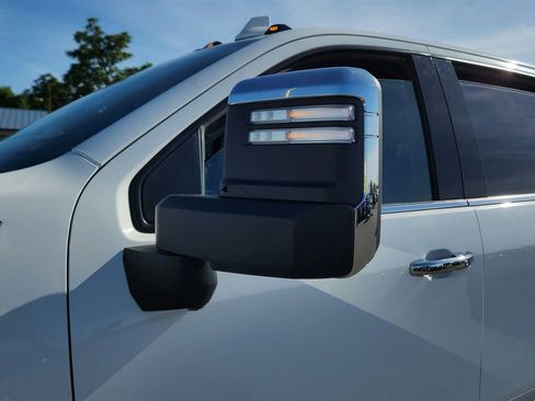 Used 2021 Chevrolet Silverado 3500 LTZ w/ LTZ Premium Package AWD/4WD image 13