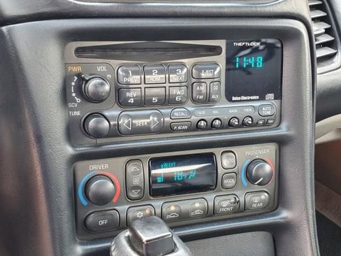 Used 1999 Chevrolet Corvette Base w/ Memory Pkg image 19