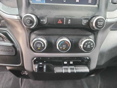 Used 2022 RAM 2500 Big Horn image 30