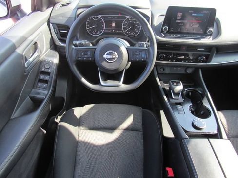 Used 2024 Nissan Rogue SV AWD/4WD image 20