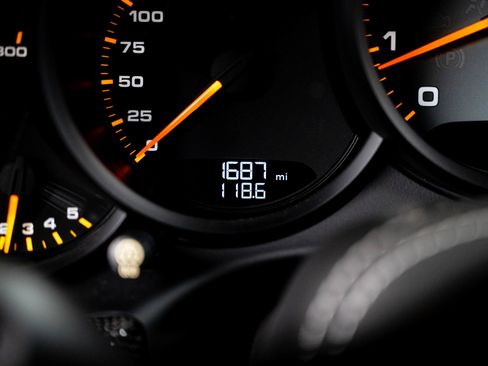 Used 2018 Porsche 911 GT3 RWD image 60