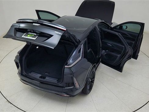 Used 2025 Cadillac Lyriq Sport image 88