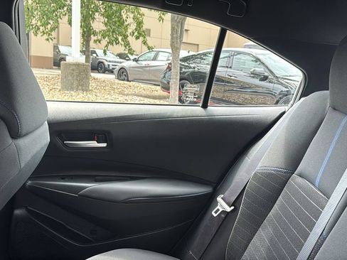 Used 2022 Toyota Corolla SE FWD image 24