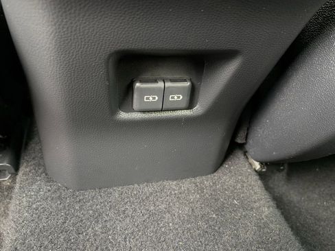 Used 2023 Toyota RAV4 XLE image 22