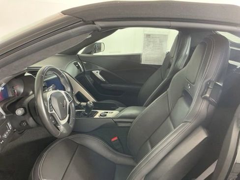 Used 2015 Chevrolet Corvette Stingray Convertible RWD image 15