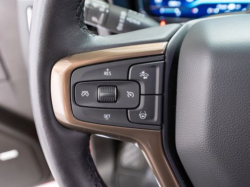 Used 2024 Chevrolet Tahoe High Country w/ Advanced Technology Package AWD/4WD image 28