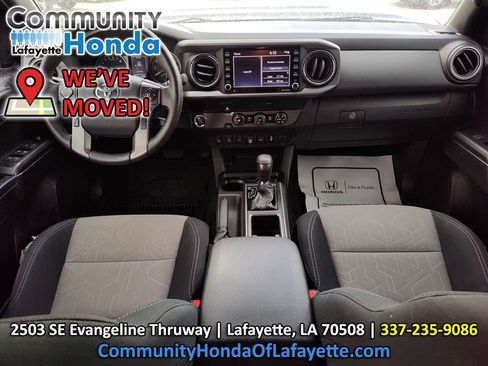Used 2020 Toyota Tacoma TRD Sport w/ Technology Package RWD image 30