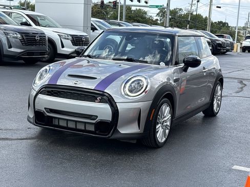Used 2024 MINI Cooper S FWD image 12