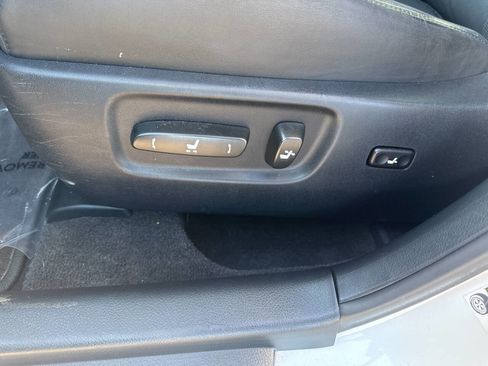 Used 2010 Lexus HS 250h image 30