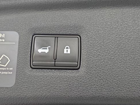 Certified 2023 INFINITI QX50 Sensory image 13