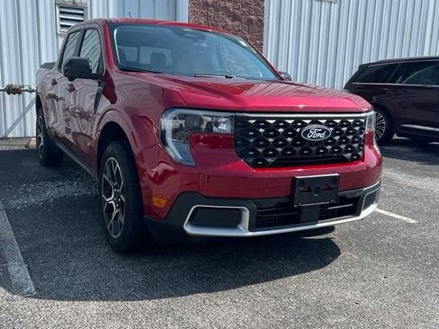 Used 2026 Ford Maverick Lariat AWD/4WD image 3