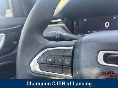 Used 2023 Jeep Compass High Altitude AWD/4WD image 19