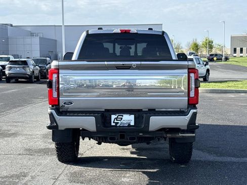 Used 2024 Ford F350 Platinum w/ Tremor Off-Road Package AWD/4WD image 26