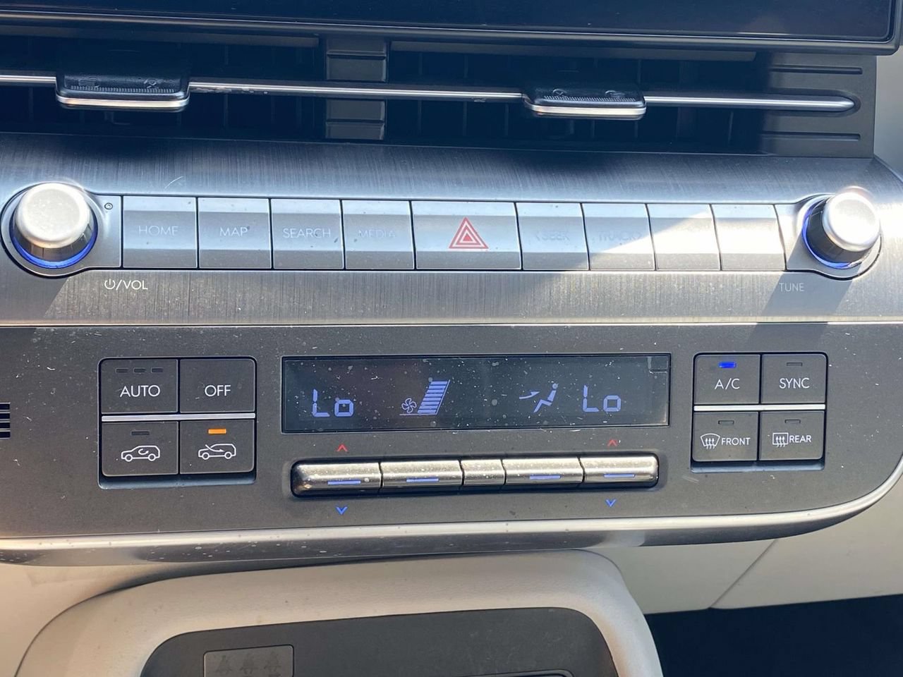 Used 2025 Hyundai Kona SEL AWD/4WD image 27
