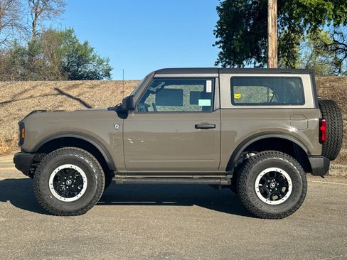 New 2026 Ford Bronco 2-Door w/ Sasquatch Package image 6