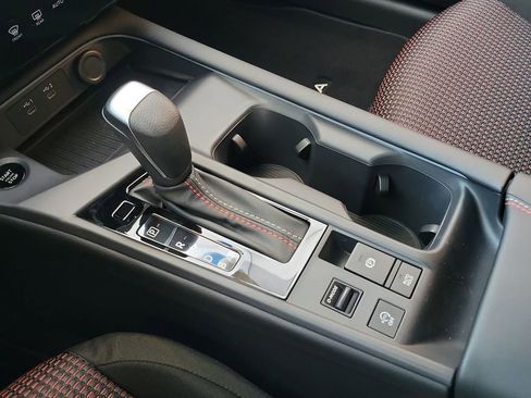 New 2026 Nissan Sentra SR w/ Floor Mat Package FWD image 10