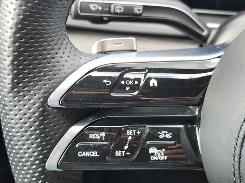 Used 2024 Mercedes-Benz GLS 450 4MATIC w/ AMG Line Exterior image 38