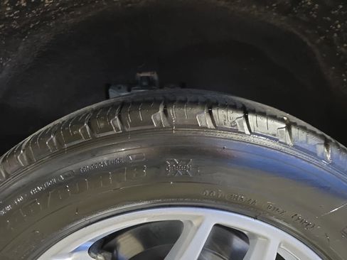 Used 2022 Ford Edge SEL w/ Convenience Package image 11