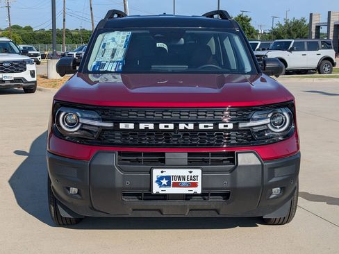 New 2025 Ford Bronco Sport Outer Banks w/ Outer Banks Tech Package+ AWD/4WD image 39