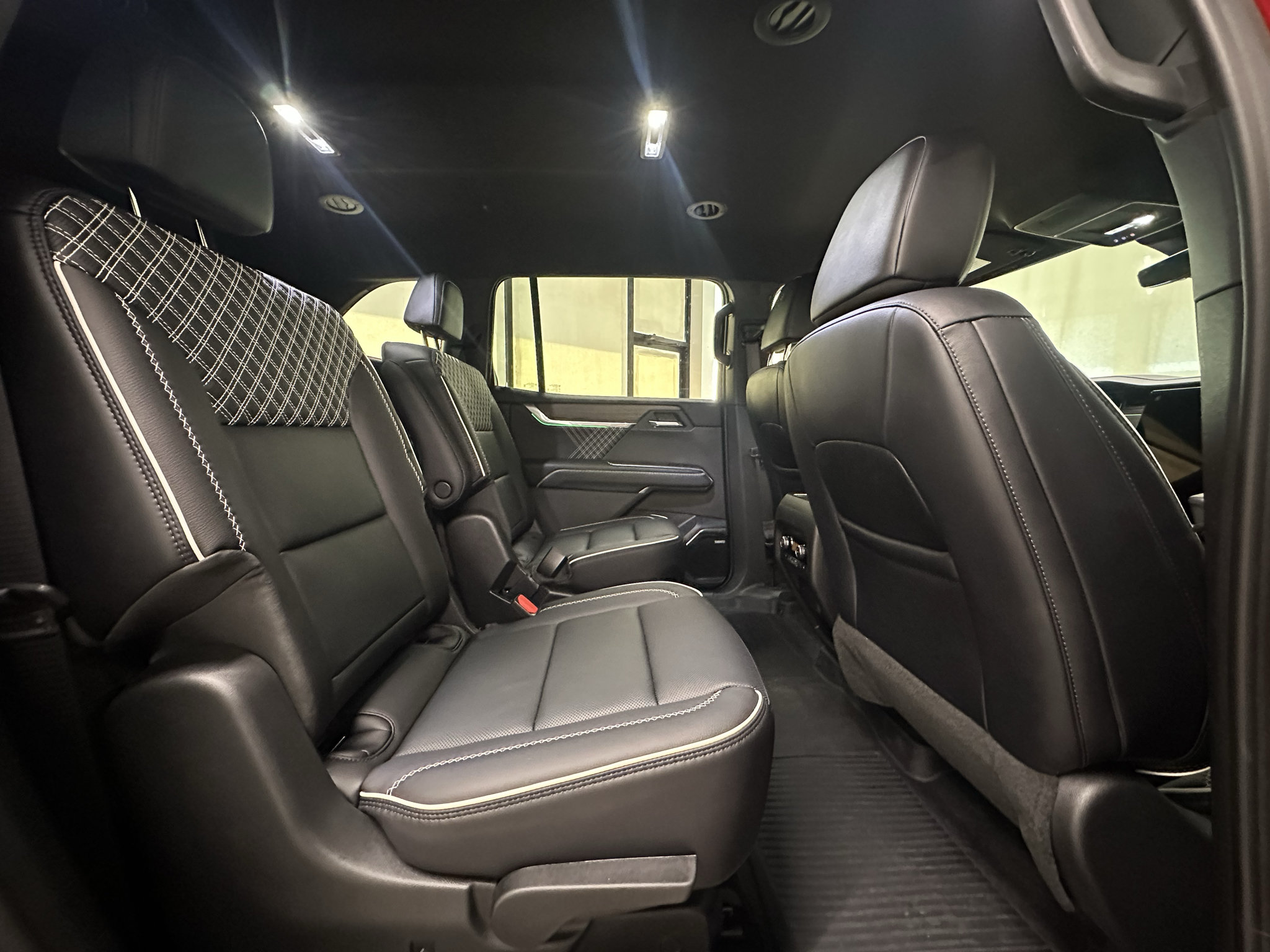 Used 2026 GMC Acadia Denali w/ Super Cruise Package AWD/4WD image 19