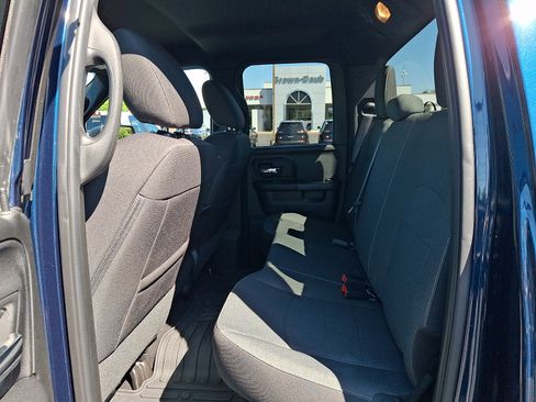 Certified 2022 RAM 1500 Warlock w/ Technology Package I AWD/4WD image 10