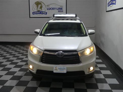 Used 2015 Toyota Highlander Limited Platinum image 3