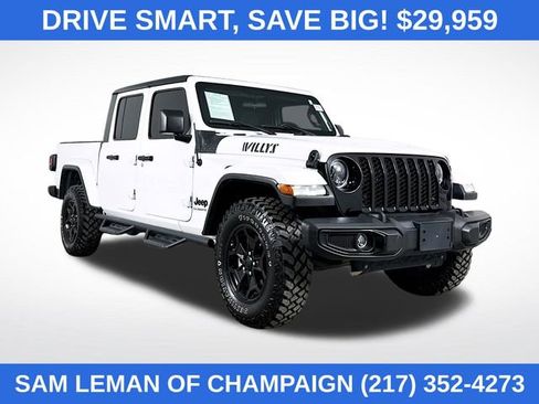 Used 2022 Jeep Gladiator Willys image 1