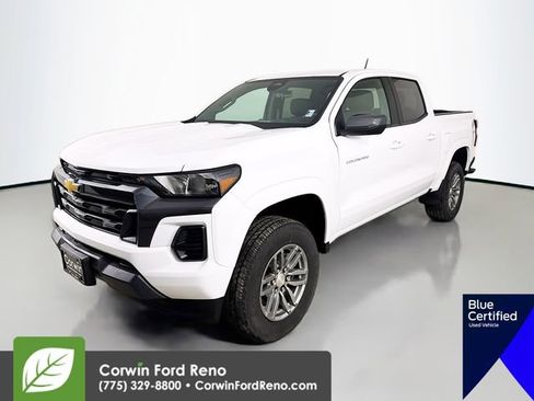 Used 2023 Chevrolet Colorado LT image 3