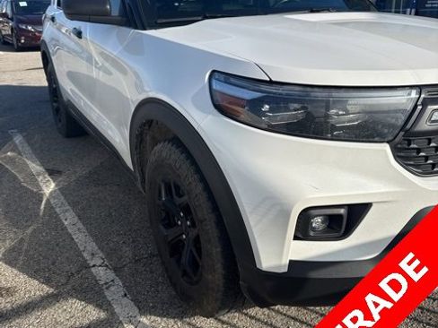 Used 2022 Ford Explorer Timberline image 2