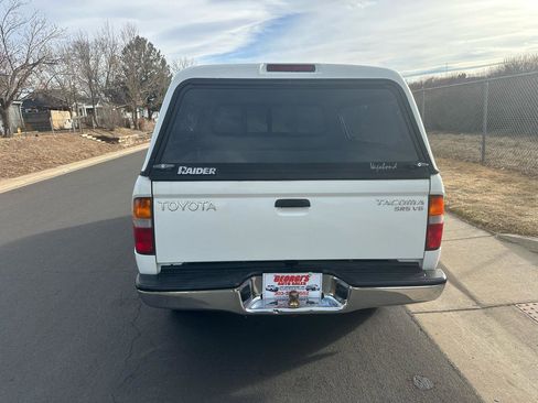 Used 1998 Toyota Tacoma 4x4 Xtracab V6 image 4