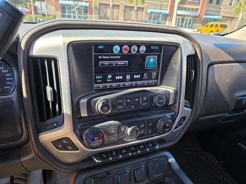 Used 2017 GMC Sierra 1500 SLT w/ SLT Premium Package image 11