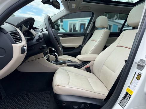 Used 2015 BMW X1 sDrive28i RWD image 13