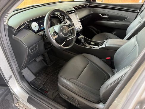 Used 2023 Hyundai Tucson SEL w/ Convenience Package AWD/4WD image 2
