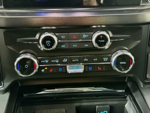 New 2026 Ford F250 Lariat w/ Black Appearance Package image 16