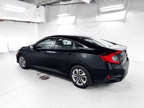 Used 2018 Honda Civic LX image 3