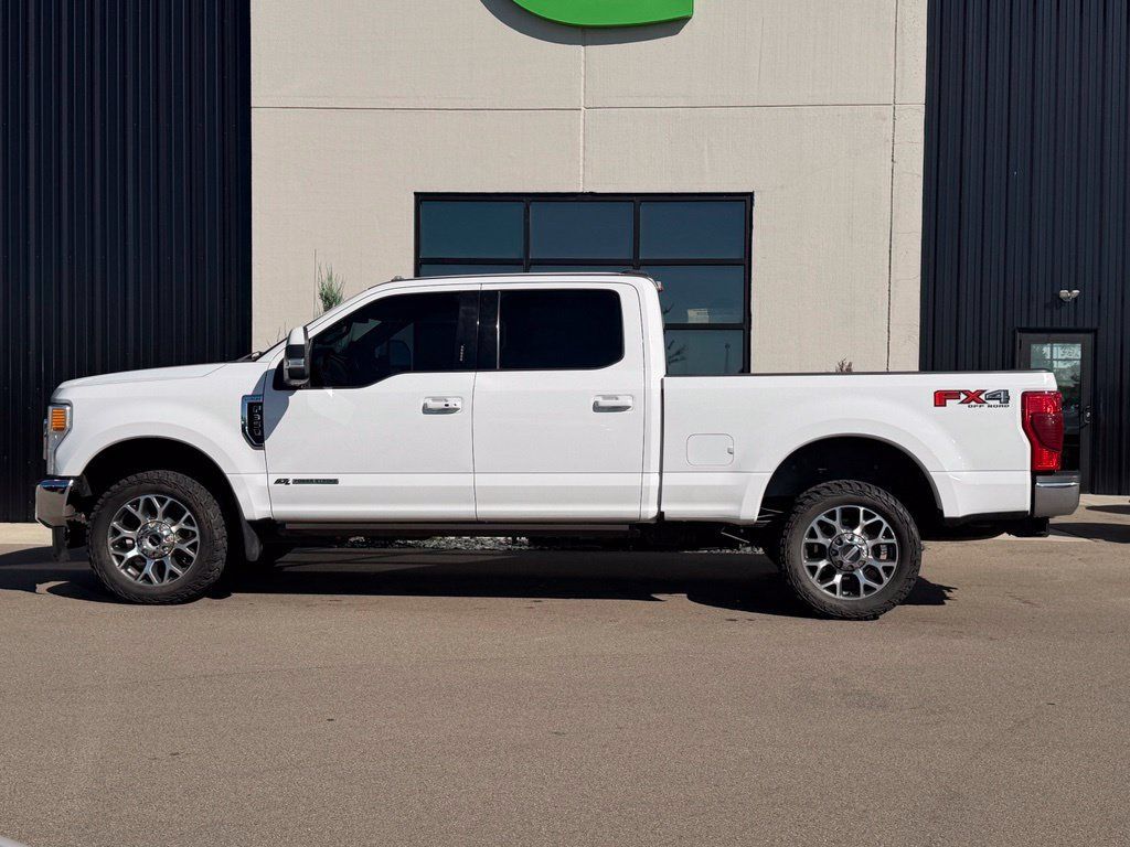 Used 2020 Ford F350 Lariat w/ Lariat Ultimate Package AWD/4WD image 2