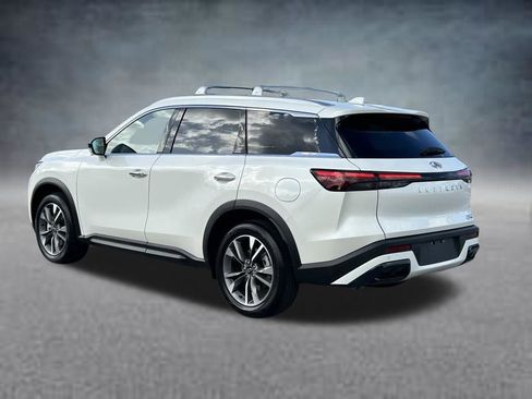 Used 2025 INFINITI QX60 Luxe FWD image 3