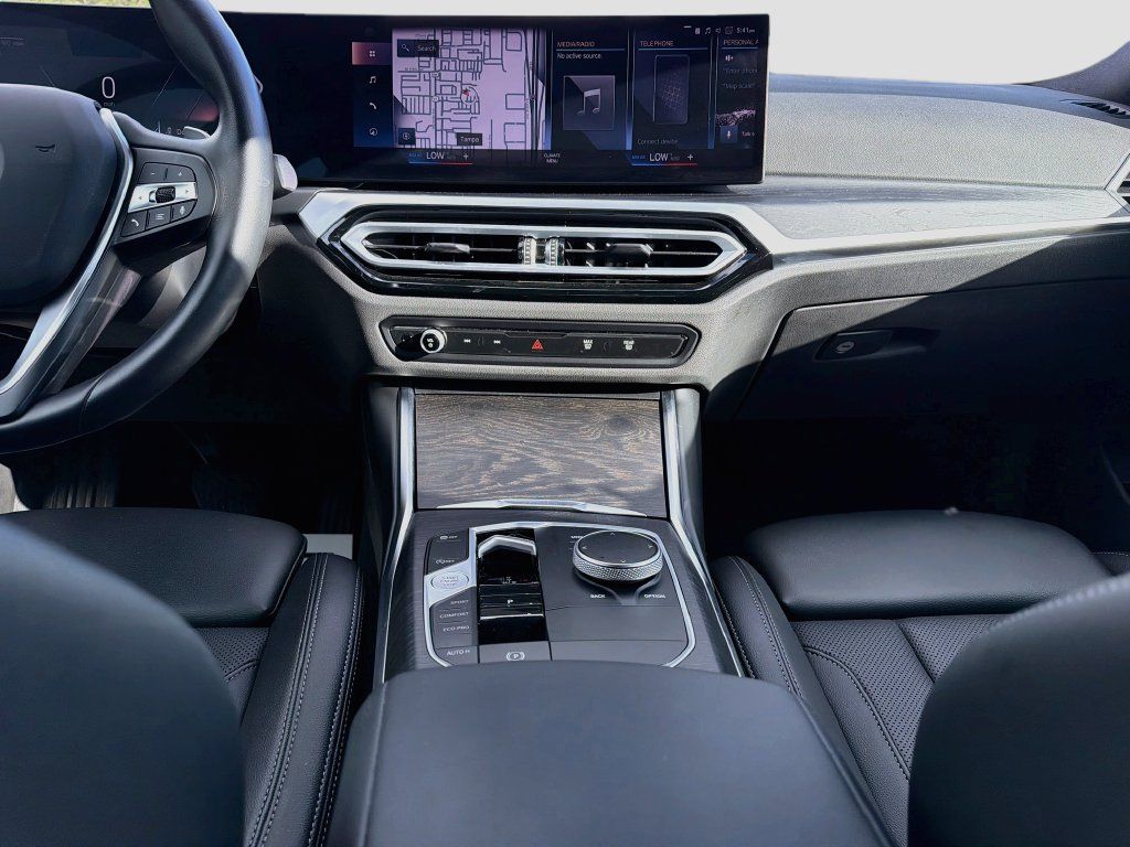 Used 2023 BMW 330i Sedan RWD image 18