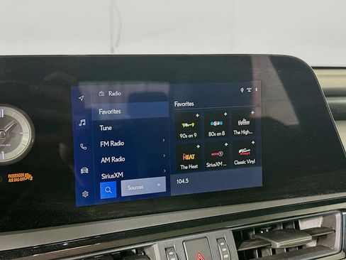 Used 2024 Lexus ES 350 w/ Premium Package image 21