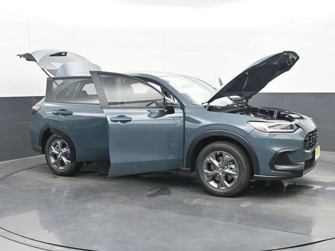 New 2026 Honda HR-V LX image 35
